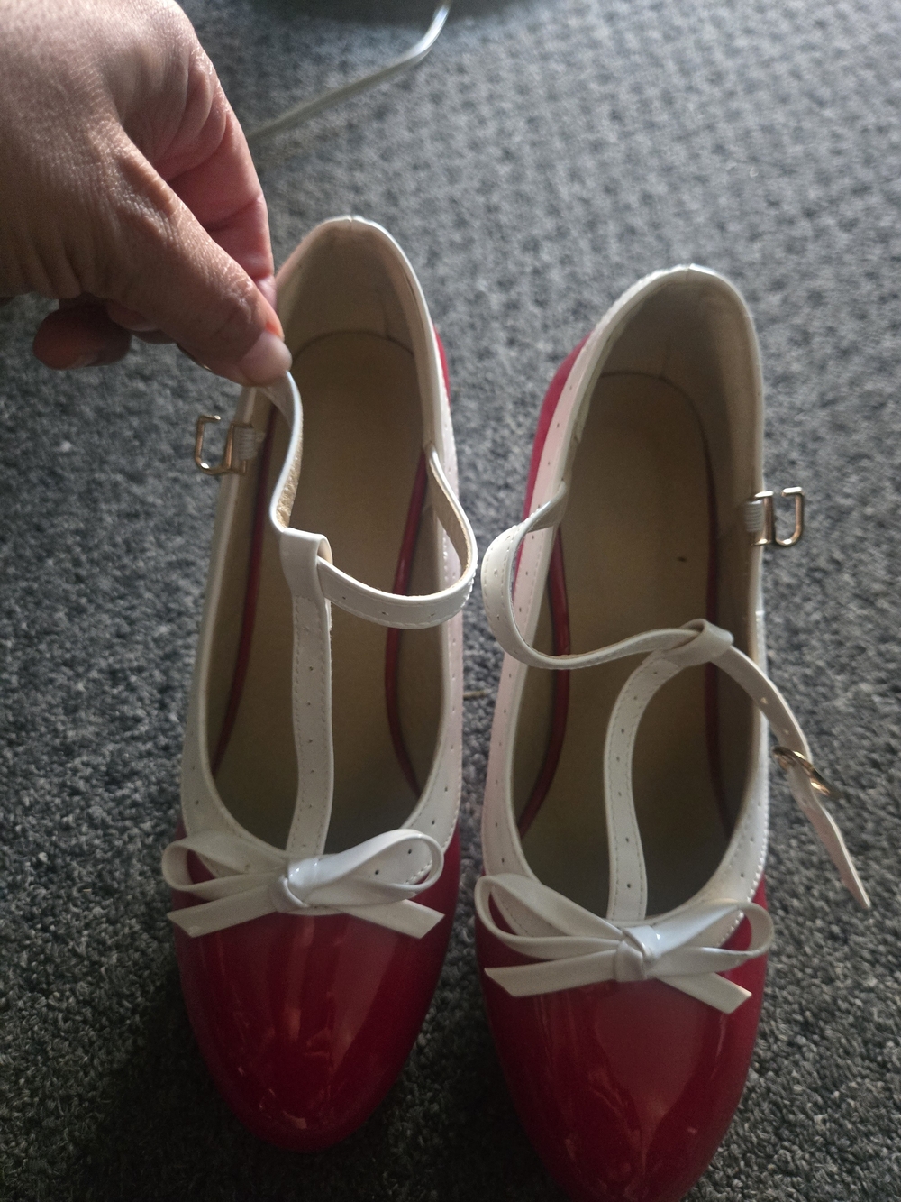 New European Vintage Swing Dance Shoes White and Red Women's Mary Jane Pumps